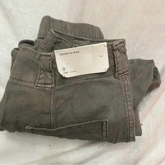 New! American Eagle super hi-rise cargo joggers pants 28640 - Picture 7 of 8